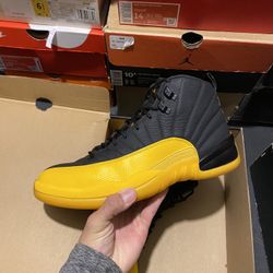 Jordan University Gold 12s size 10 USED But Clean