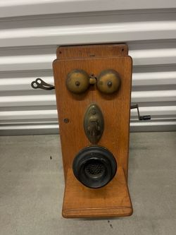 Old wooden box phone