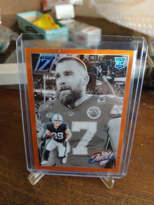 BROCK BOWERS 2024 Panini Zenith 🏈 IDOLS Travis Kelce, ORANGE PRIZM ROOKIE #7