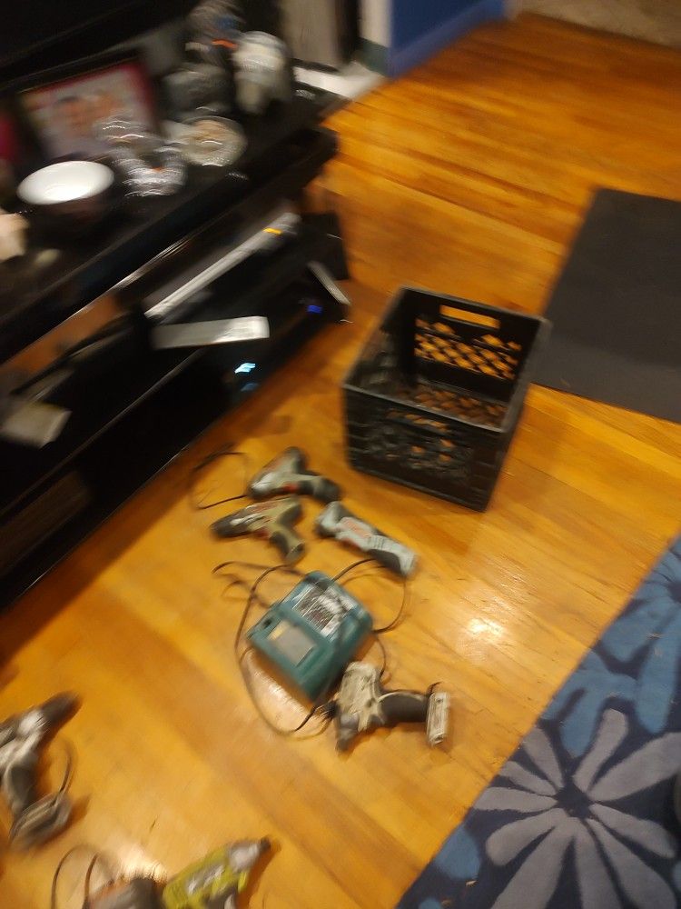 Battery Powered Tools-lot Of 6