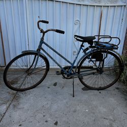 Antique Schwinn Bike