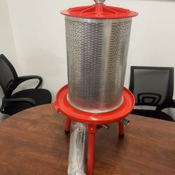 Hydro Fruit Press 5.3 Gallon 