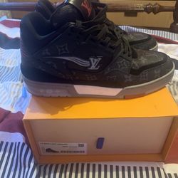 Louis Vuitton Monogram Sneakers