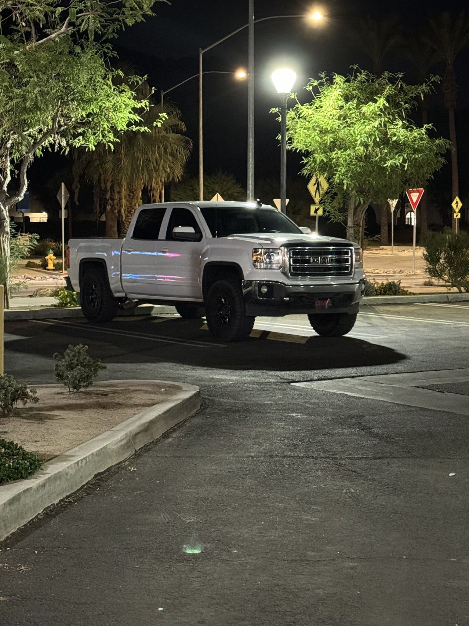 GMC Sierra