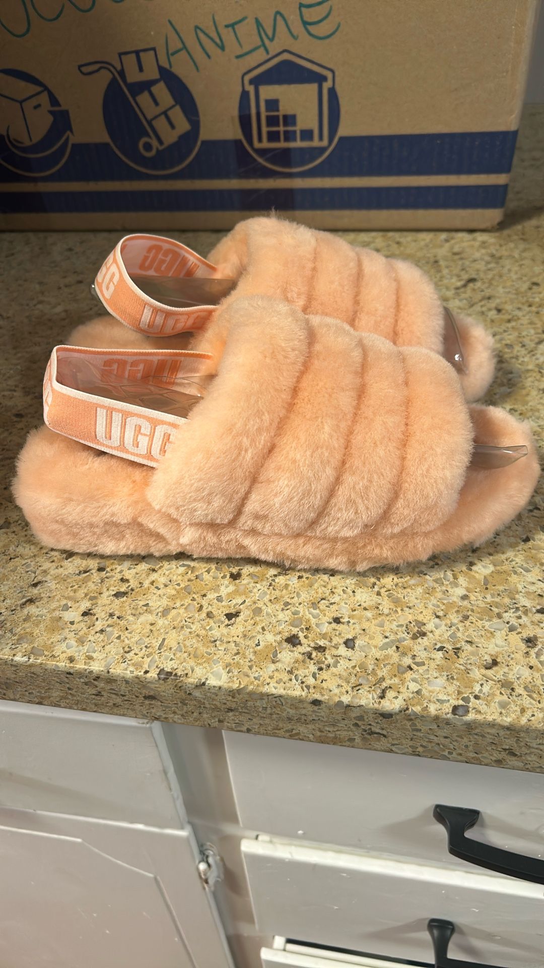 UGG Fluff Pink Slide