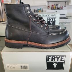 Frye Dakota Midlace Black Boot Leather Men's Size 11

Brand new!