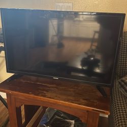 Flat TV