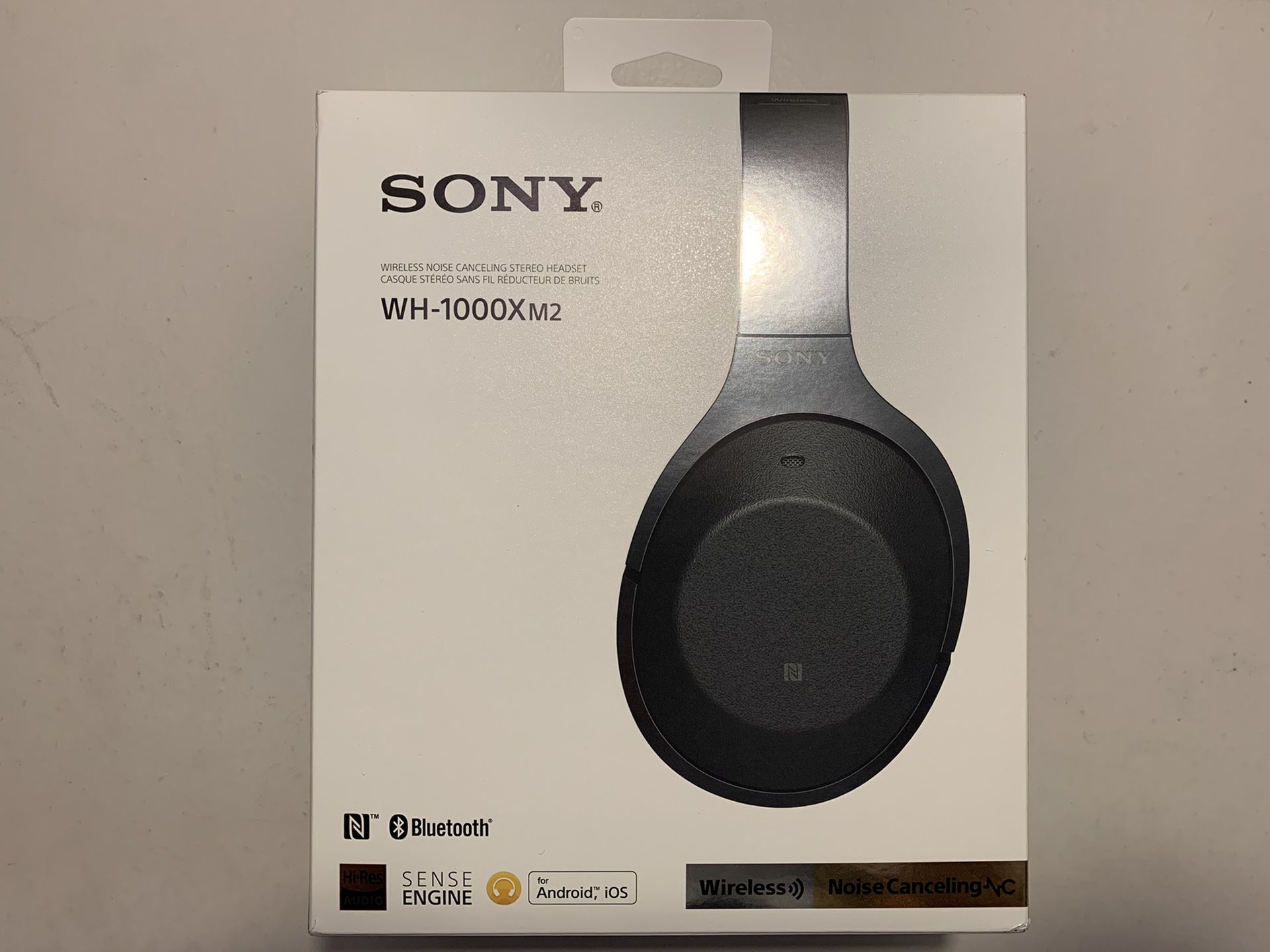 Sony WH-1000XM2 Wirless Noise Cancelling Headphones