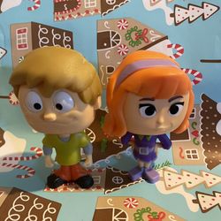Shaggy And Daphne Scooby Doo Bobble Heads