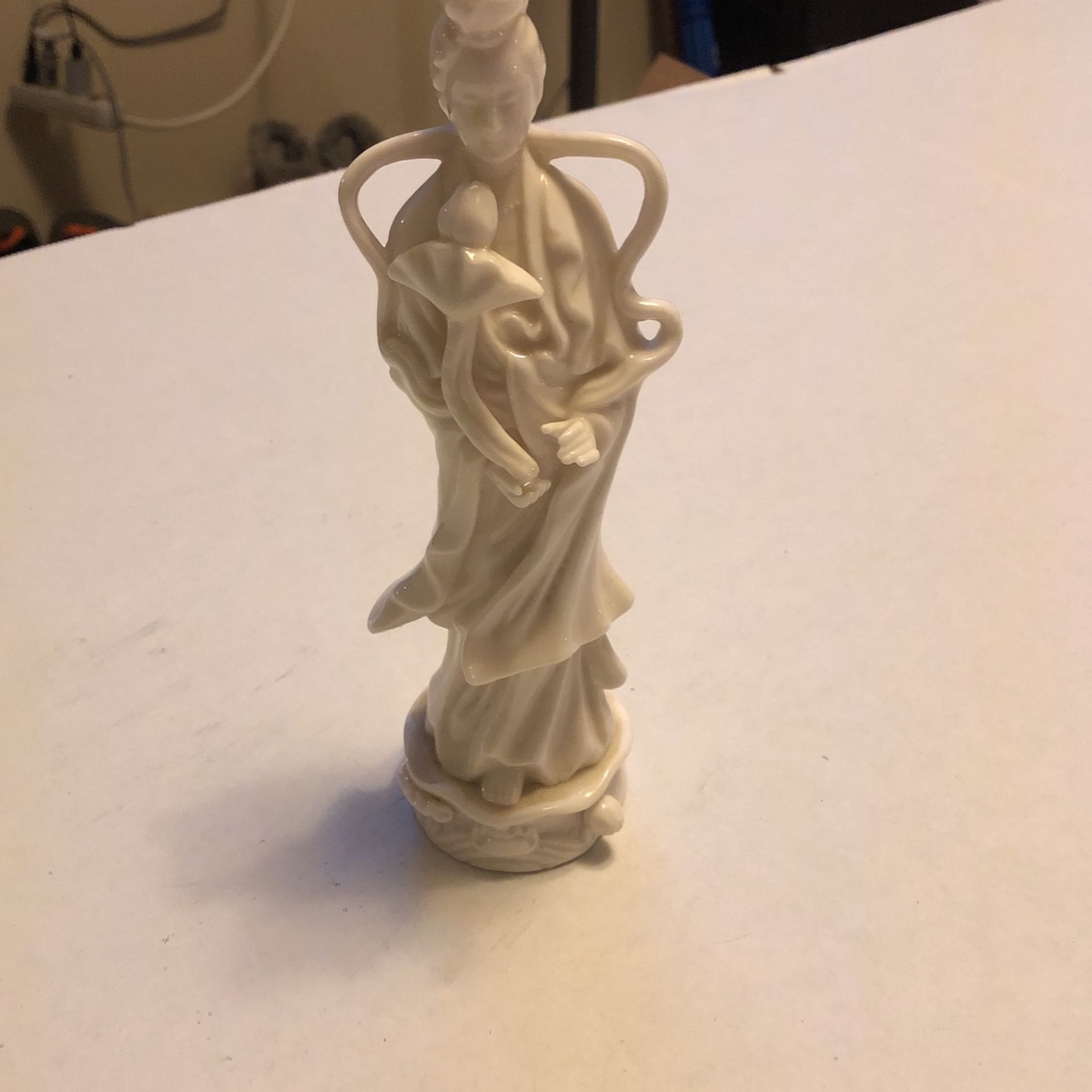 Vintage Japan Porcelain Geisha Figurine