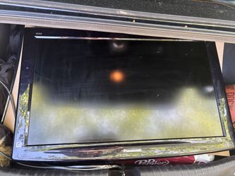 Panasonic Viera 42” Flat-Screen TV – Works Great