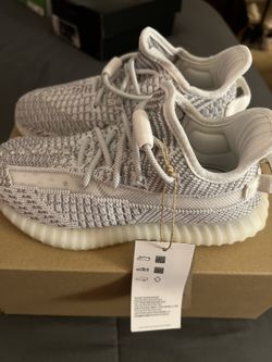 Adidas Yeezy Boost 350 V2 Size 12.5K $150 