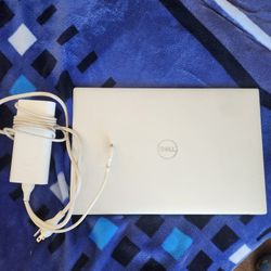 Dell XPS 15 (9510) Laptop