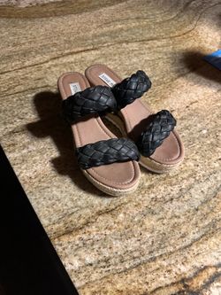 Steve Madden platform sandals