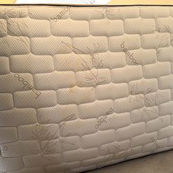 Queen Size Mattress 