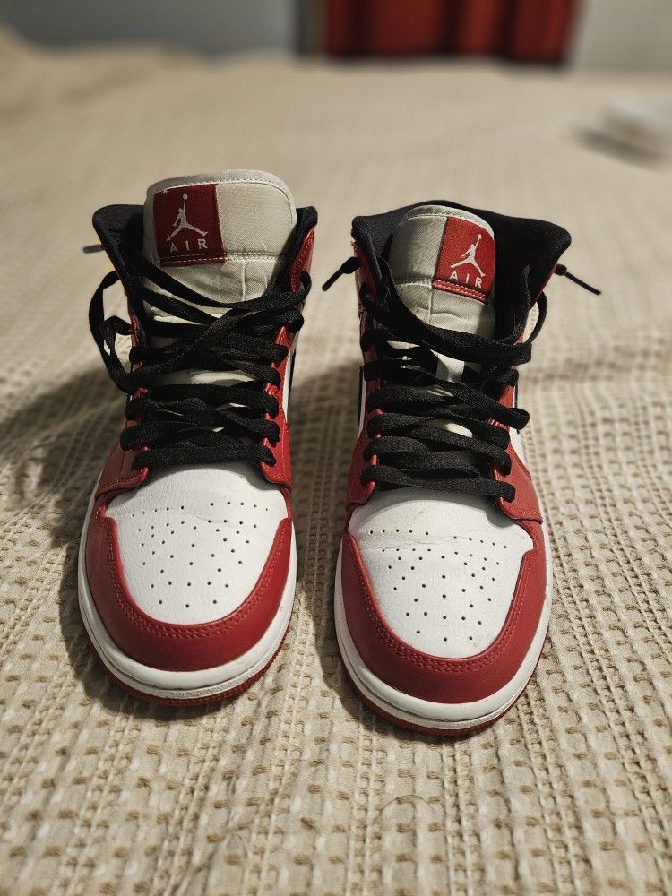 Nike AIR JORDAN Size 9 And 9.5