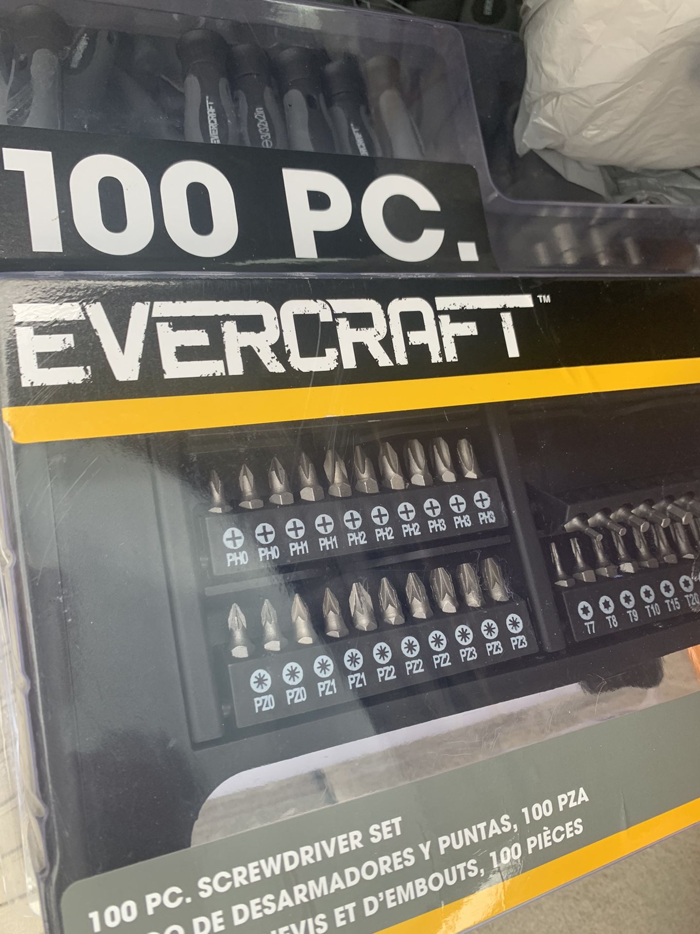 100 Piece Evercraft Screwdriver Set