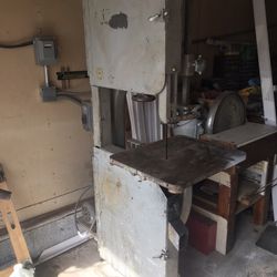 Northfield  Foundry & Machine Co.  Industrial 20” Band Saw