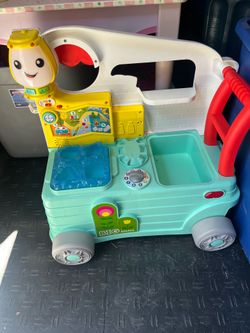 Baby Walker fisher price camper