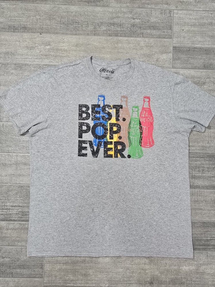 Men's XL Official Coca-Cola Merch Tshirt Gray Unique Colorful