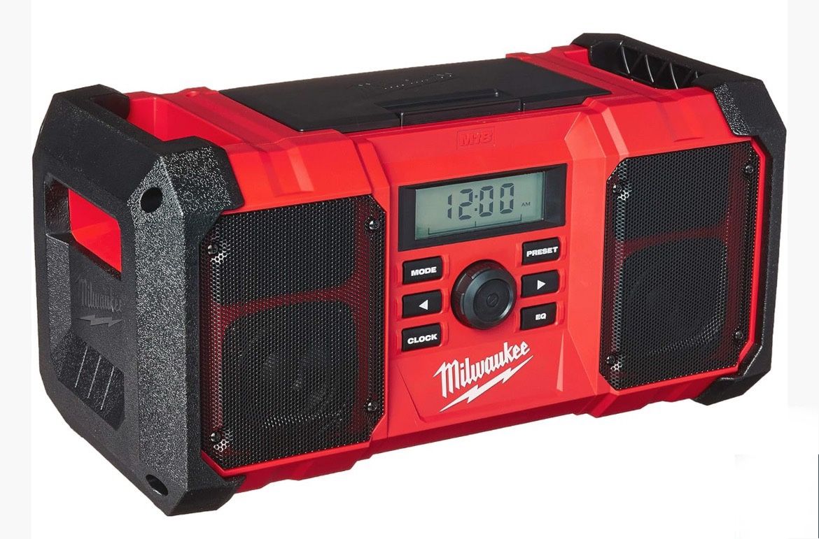 🔥 FOR SALE – Milwaukee M18 Jobsite Radio (2890-20) – Like New! 🔥