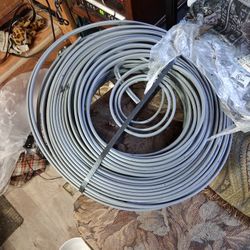 12-2uf-B  W/G  250 Ft 600v