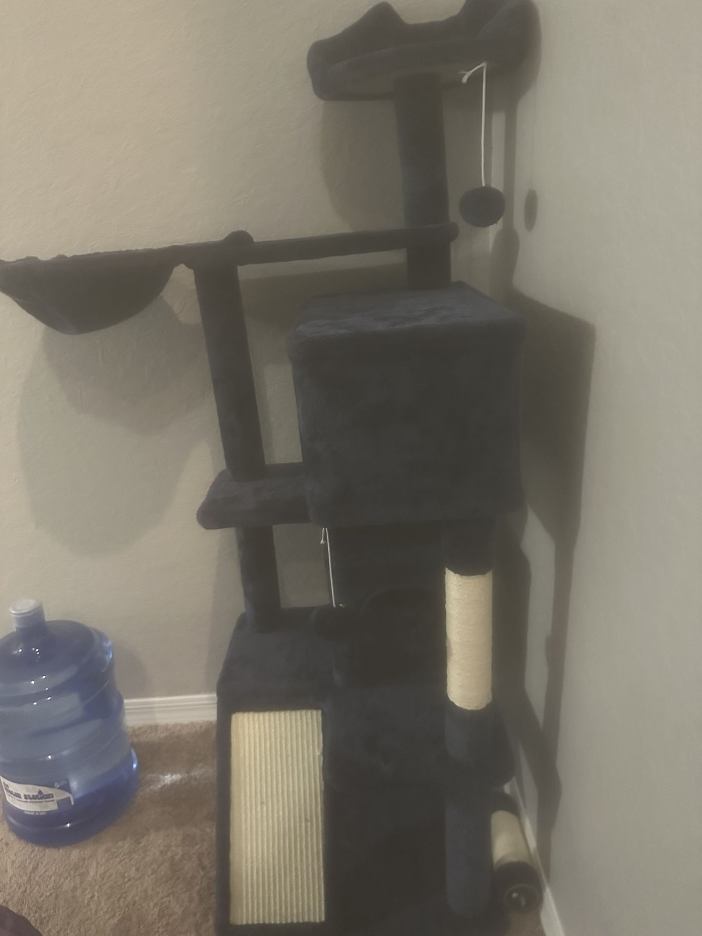 Cat Tower Used For Two Weeks