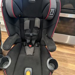 Chicco Myfit Car seat - Great Condition