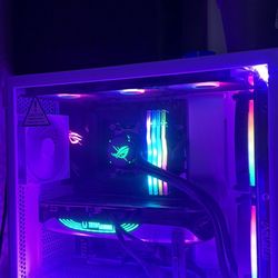 Gaming Pc With Logitech Sound system 