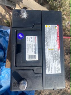 Like new couple months old 2026 AC Delco group 24f battery 100% charge $5 off with a old battery