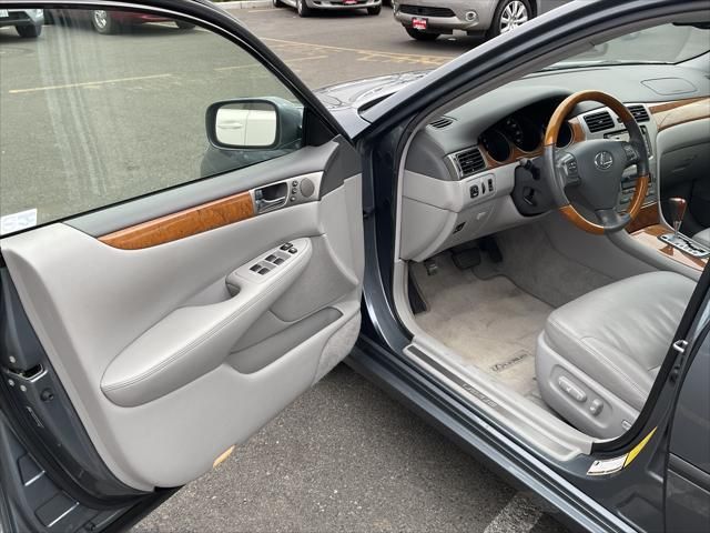 2005 Lexus ES 330