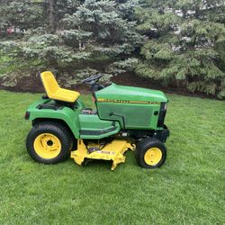 John Deere Commercial Riding Lawn Mower With 54 In Deck And Liquid Cooled Kawasaki Engine