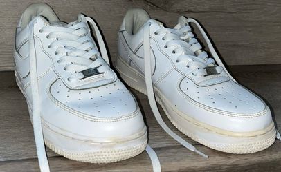 Nike Air Force 1 triple white size 42 EUR US 9 Unisex