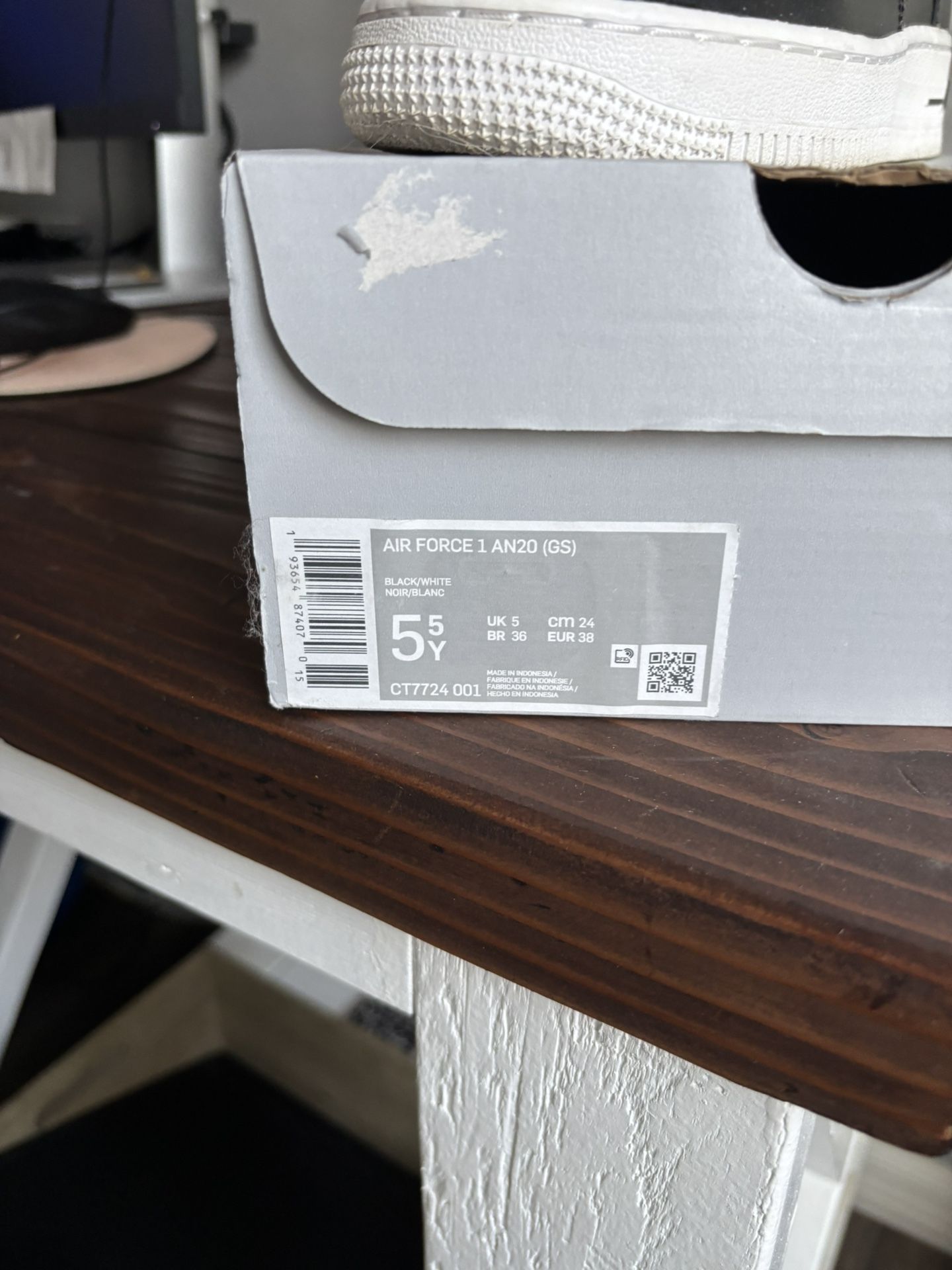 Air Forcé 1 Sz5.5