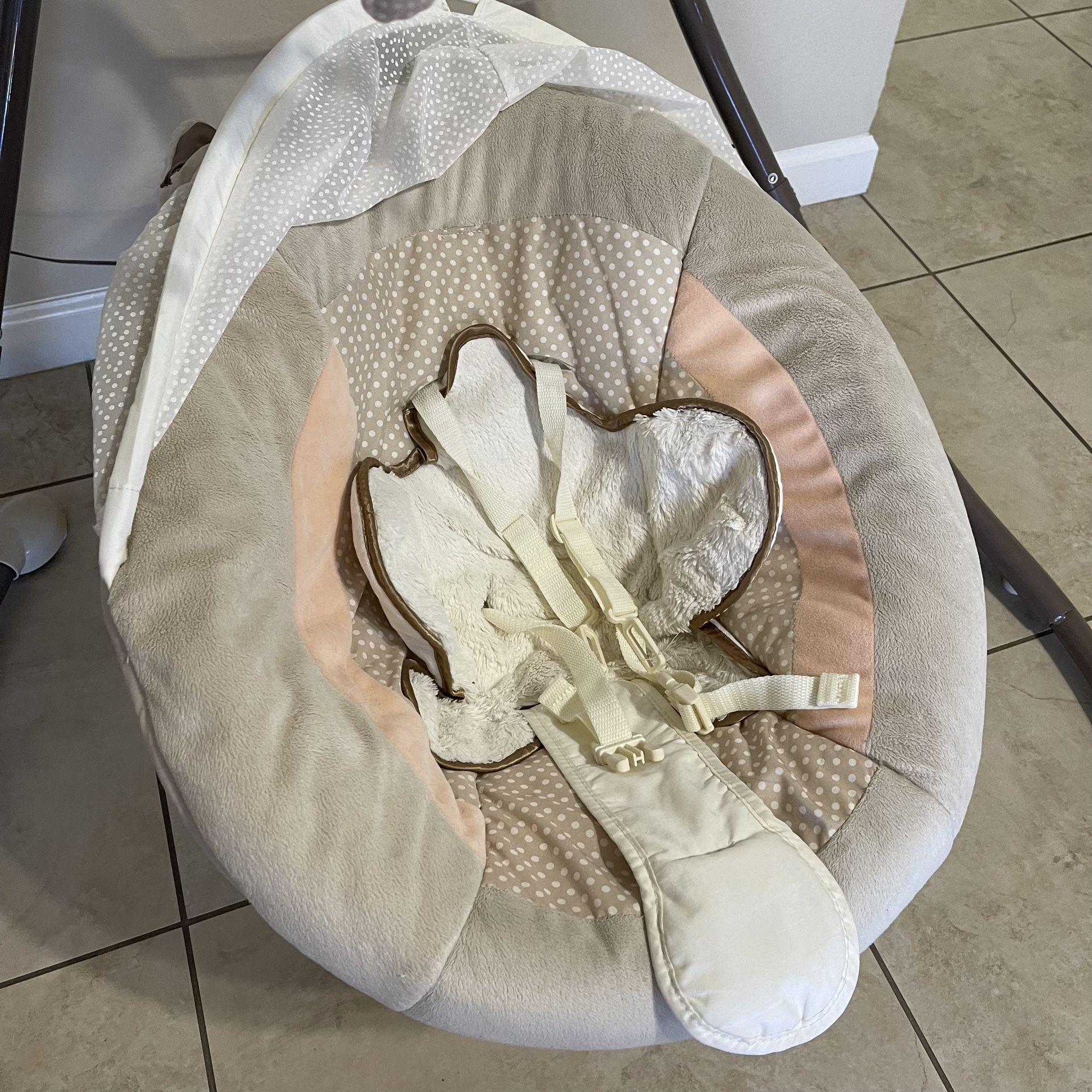 FisherPrice Baby Swing Snugapuppy Cradle & Swing for Sale in Phoenix, AZ OfferUp