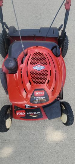 TORO LAWNMOWER