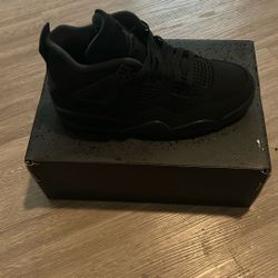 Air Jordan 4 Retro