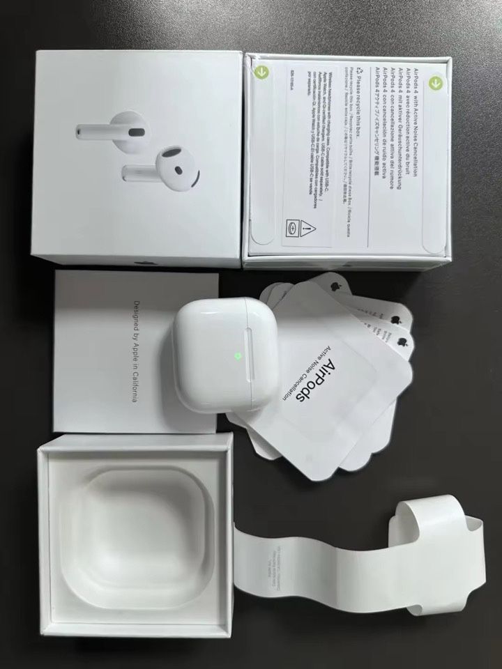Apple AirPods 4
