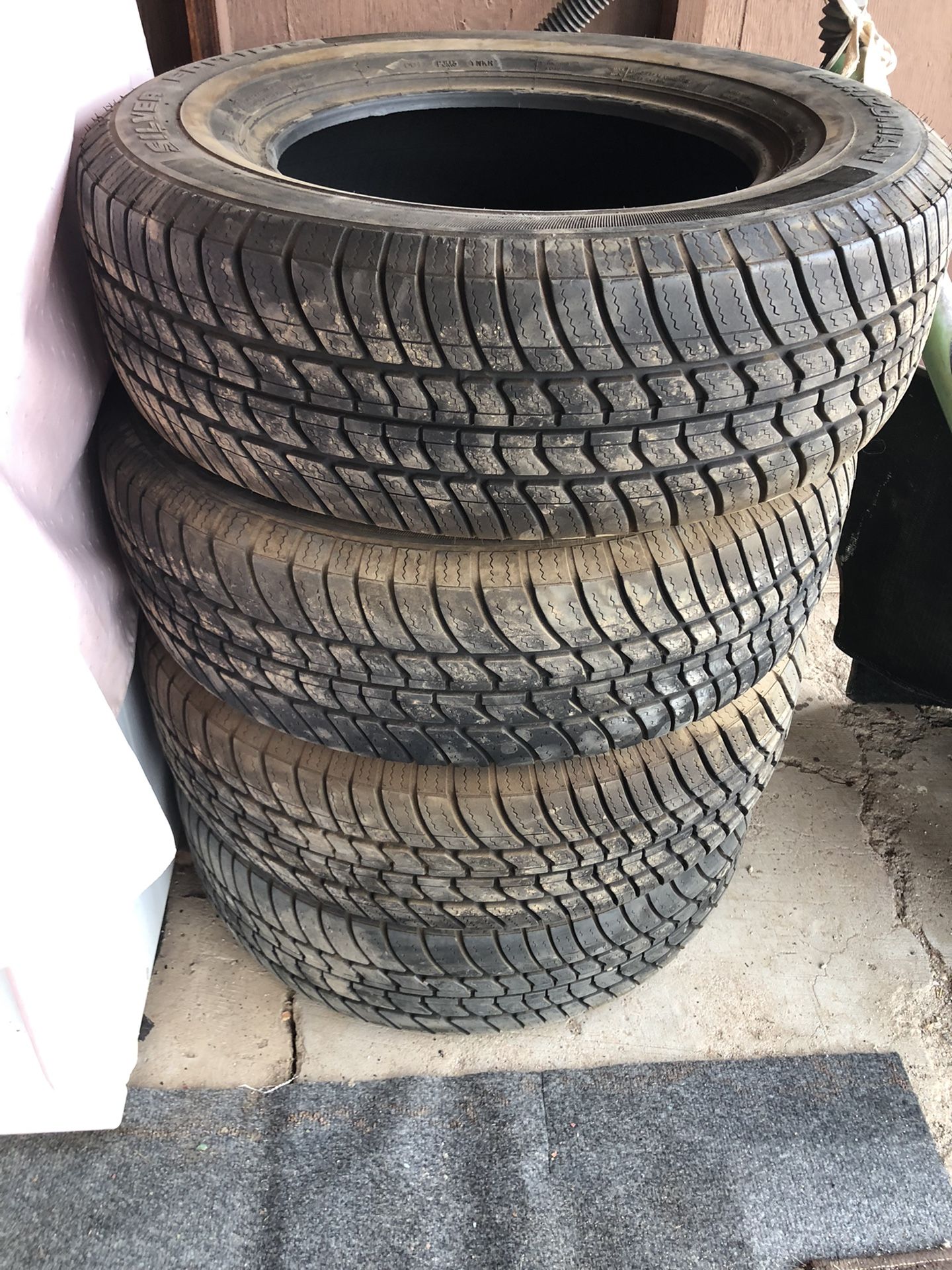 Arizonian Silver Edition P215/70R15 4 Tires