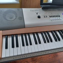 Yamaha Ypg 635 Piano