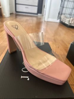 NEW Nude Sandal