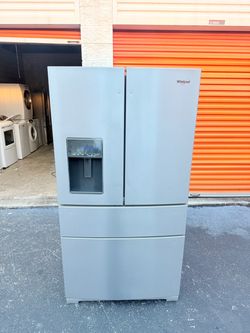 Whirlpool Counter-Depth 22-cu ft 4-Door 36-in Wide French Door Refrigerator with Dual Ice Maker (Fingerprint-Resistant)