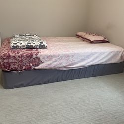 Full Bed Box And Mattress 