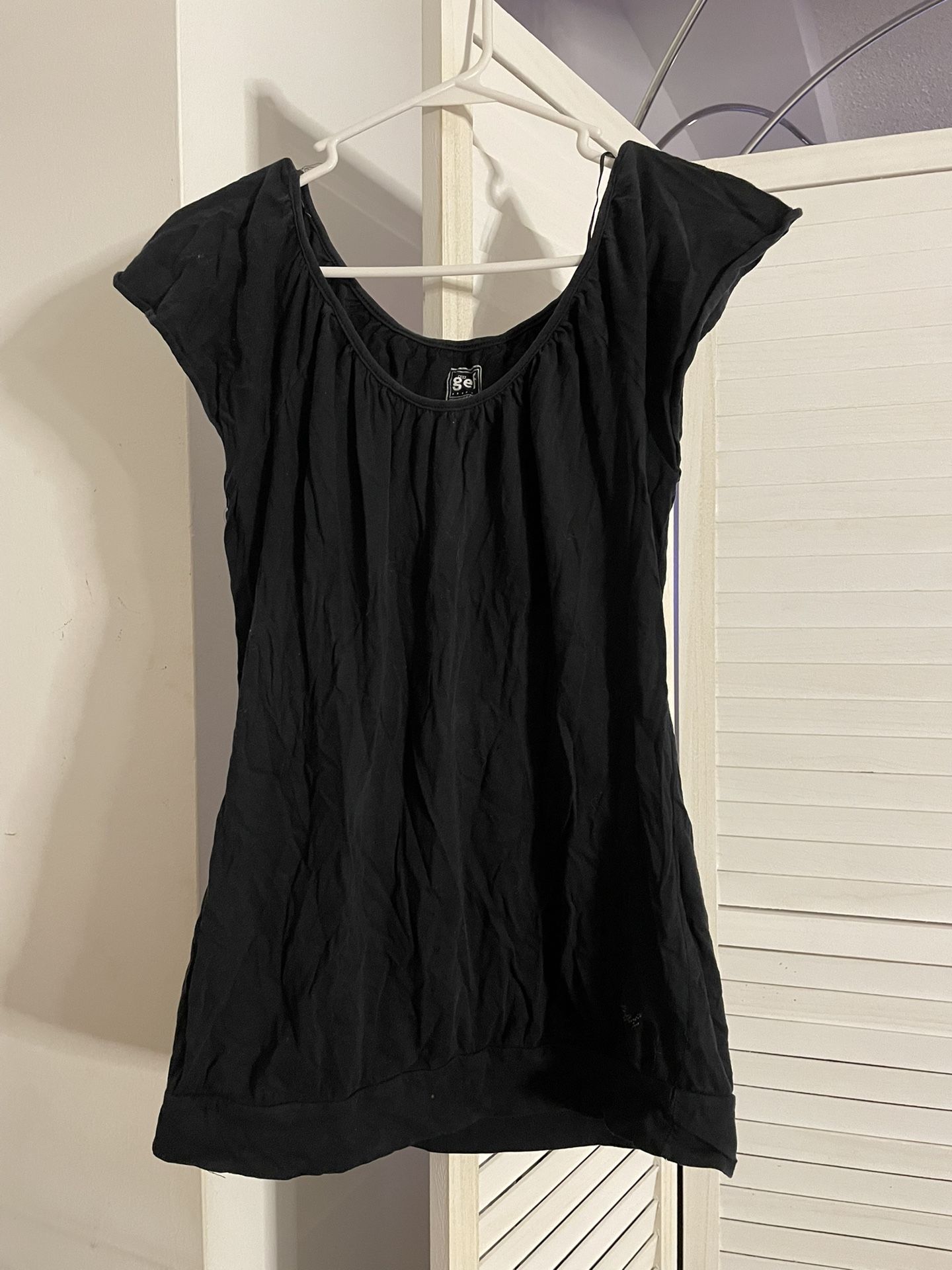 Y2K Black Shirt 