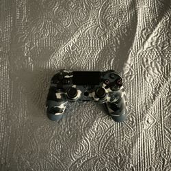 PS4 Controller 