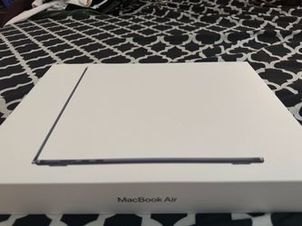 Apple MacBook Air – Sealed Box