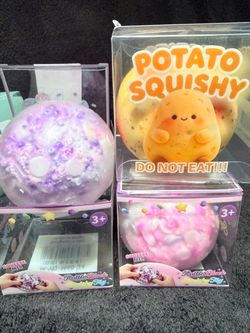 Crunchy snowball squishy