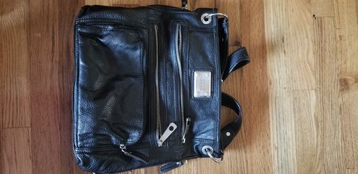 Tyler Rodan black leather purse