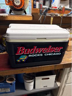 Budweiser Rocks Chicago Cooler by Igloo