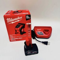🚀 Milwaukee M12 Compact Inflator + 4.0 Battery + M12 Charger New